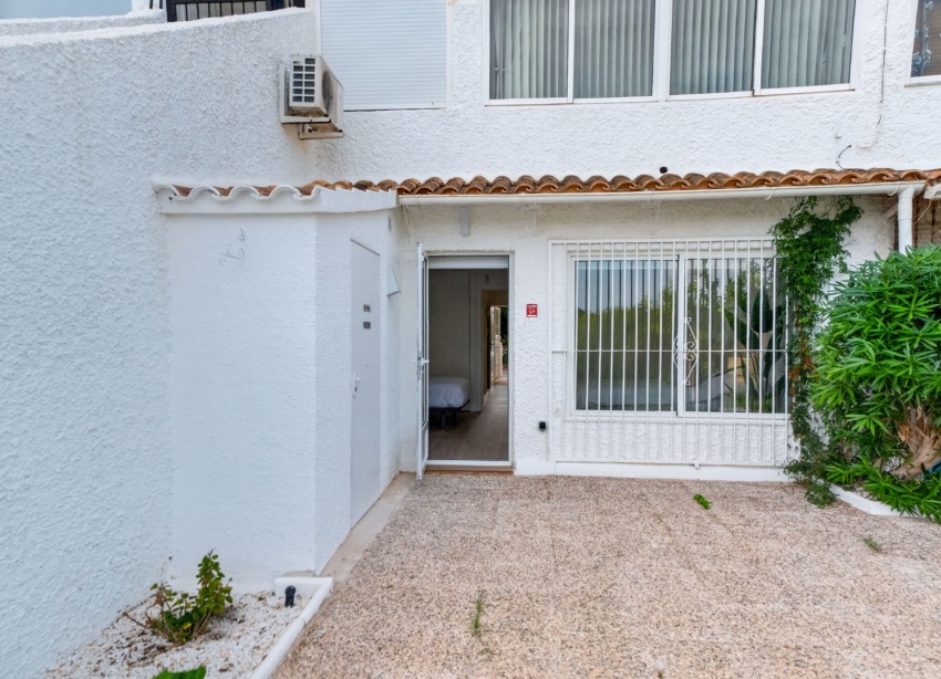Resale - Townhouse / Terraced House - Orihuela Costa - Villamartín