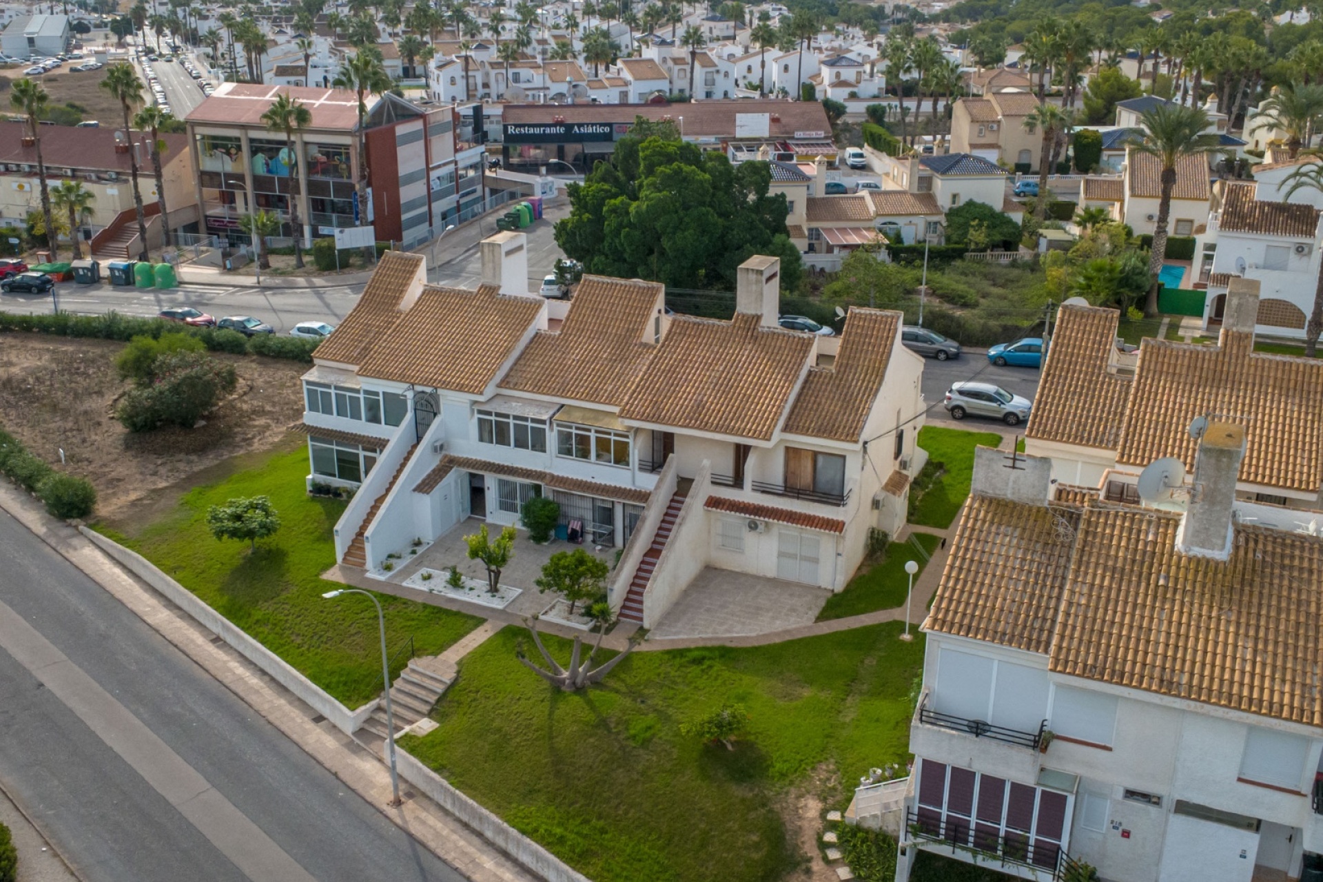 Resale - Townhouse / Terraced House - Orihuela Costa - Villamartín