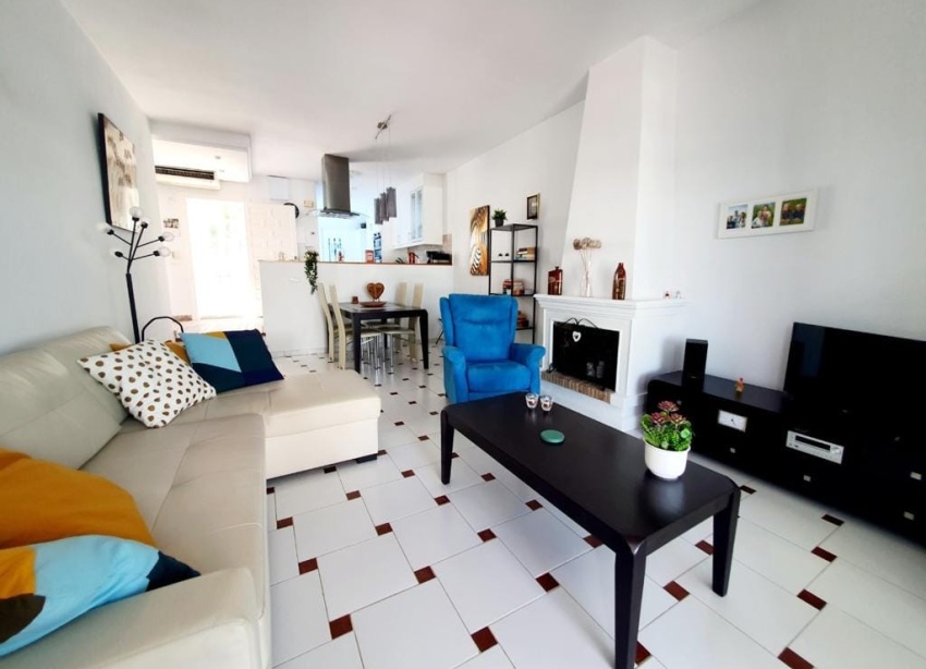 Resale - Townhouse / Terraced House - Orihuela Costa - Villamartín