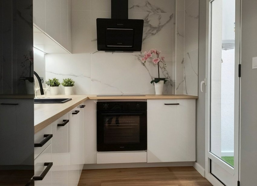 Resale - Townhouse / Terraced House - Orihuela Costa