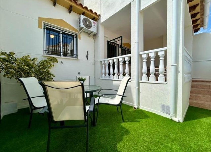 Resale - Townhouse / Terraced House - Orihuela - Urbanización Perla del Mar