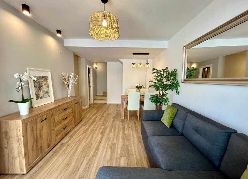 Resale - Townhouse / Terraced House - Orihuela - Urbanización Perla del Mar