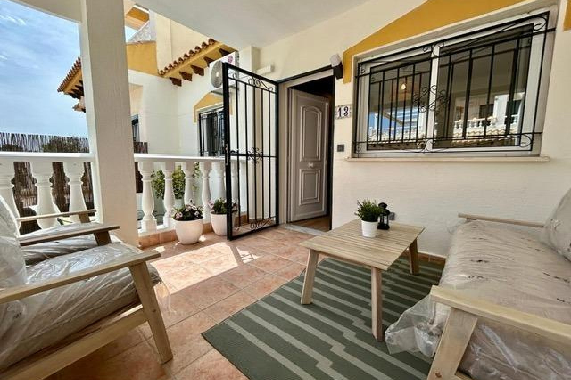 Resale - Townhouse / Terraced House - Orihuela - Urbanización Perla del Mar