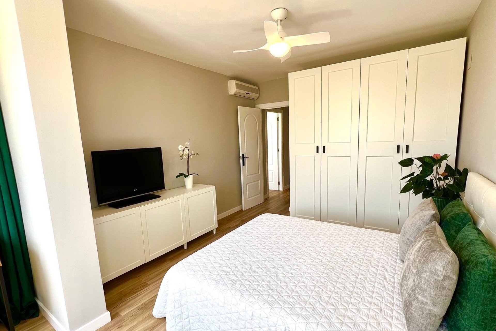 Resale - Townhouse / Terraced House - Orihuela - Urbanización Perla del Mar