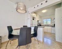 Resale - Townhouse / Terraced House - Orihuela - Villamartín