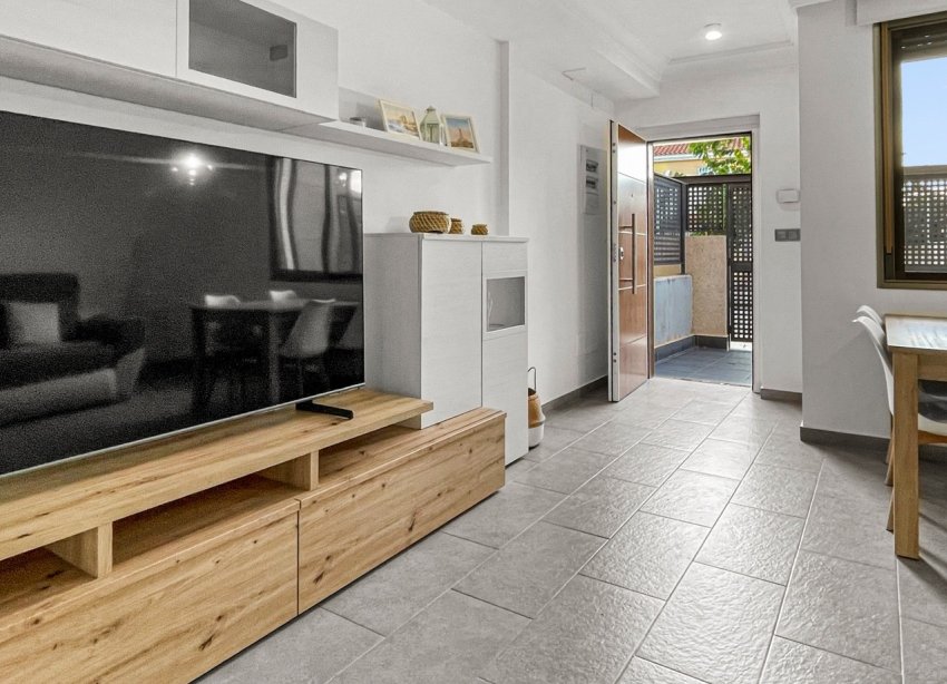 Resale - Townhouse / Terraced House - Pilar de la Horadada - El Mojón