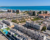 Resale - Townhouse / Terraced House - Pilar de la Horadada - Mil Palmeras