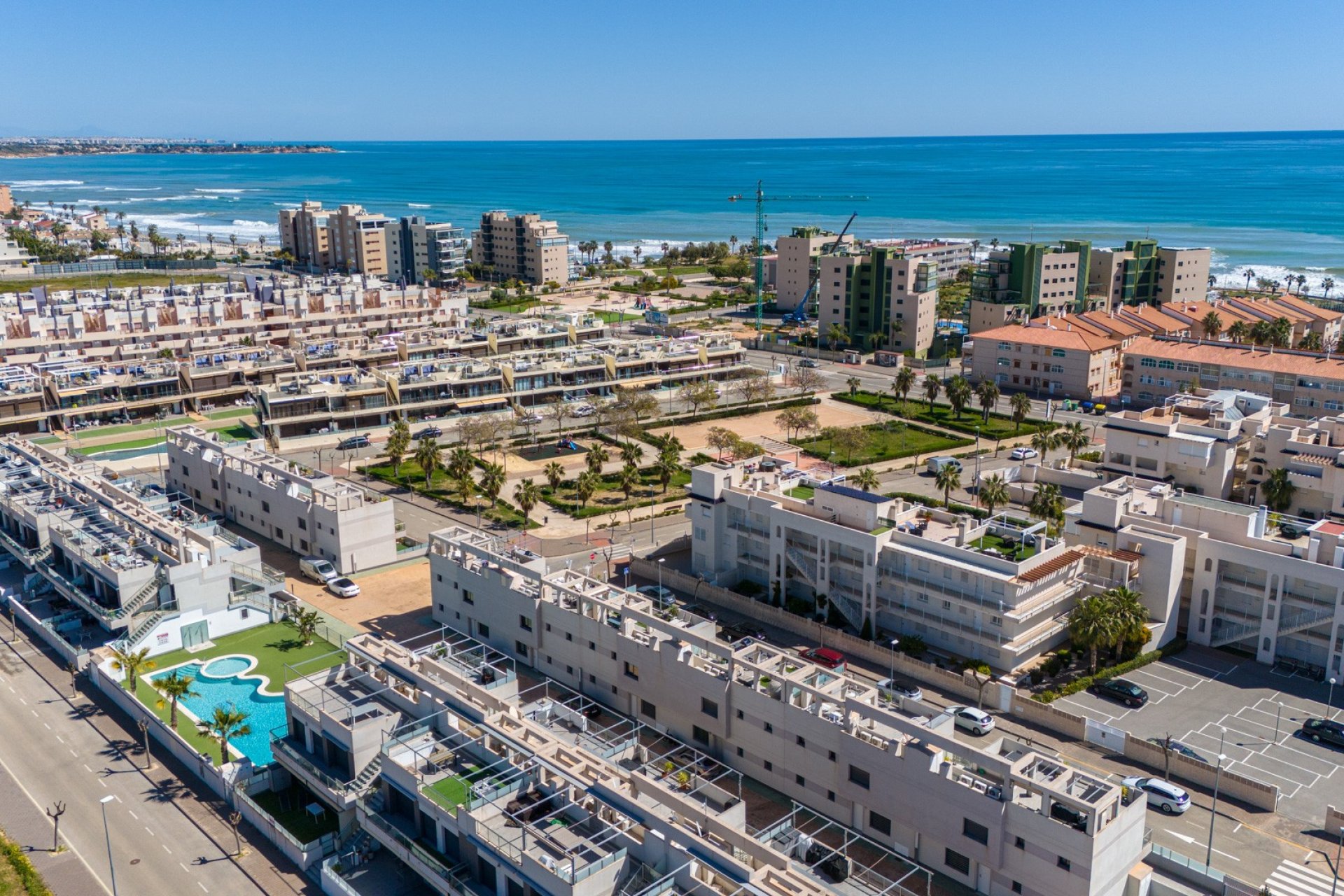 Resale - Townhouse / Terraced House - Pilar de la Horadada - Mil Palmeras