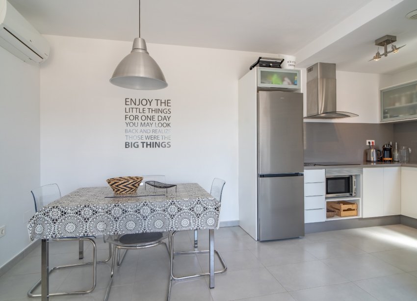 Resale - Townhouse / Terraced House - Pilar de la Horadada - Mil Palmeras