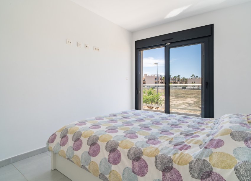 Resale - Townhouse / Terraced House - Pilar de la Horadada - Mil Palmeras