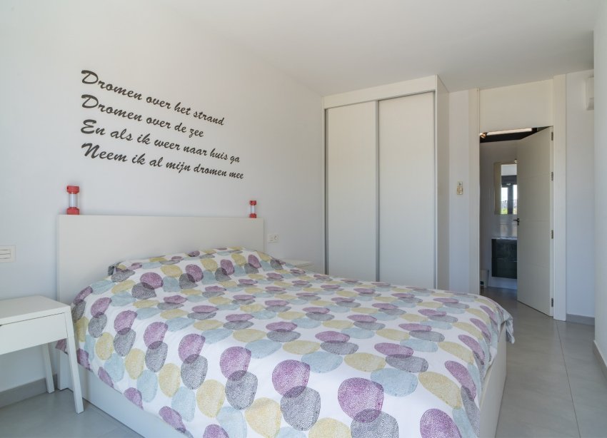Resale - Townhouse / Terraced House - Pilar de la Horadada - Mil Palmeras