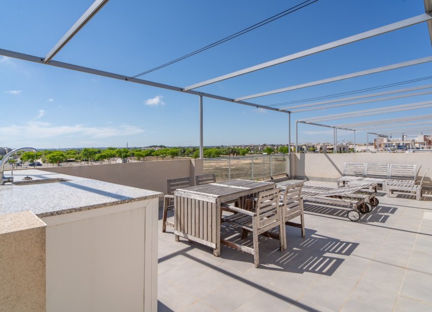 Resale - Townhouse / Terraced House - Pilar de la Horadada - Mil Palmeras