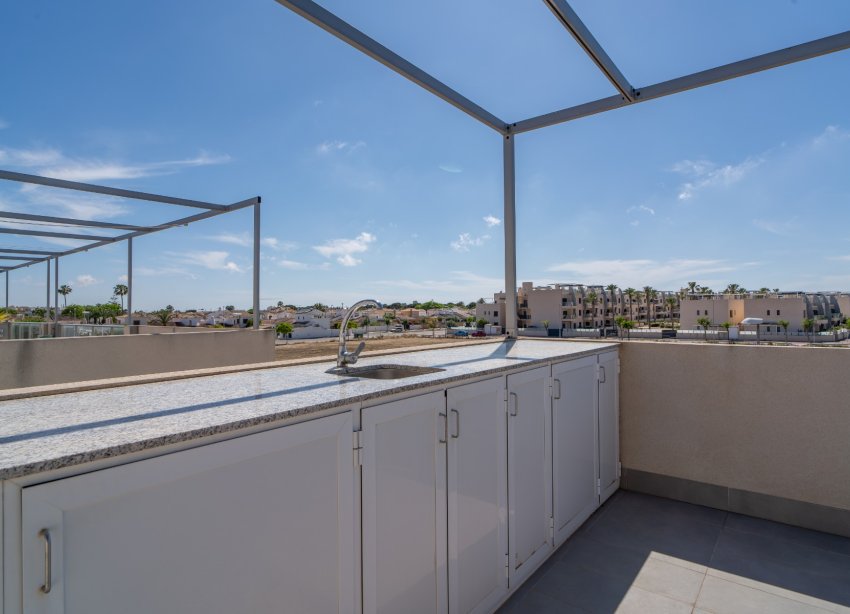 Resale - Townhouse / Terraced House - Pilar de la Horadada - Mil Palmeras