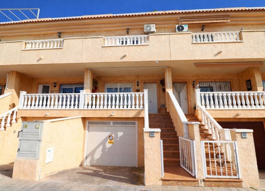 Resale - Townhouse / Terraced House - Redovan - Redovan - Town