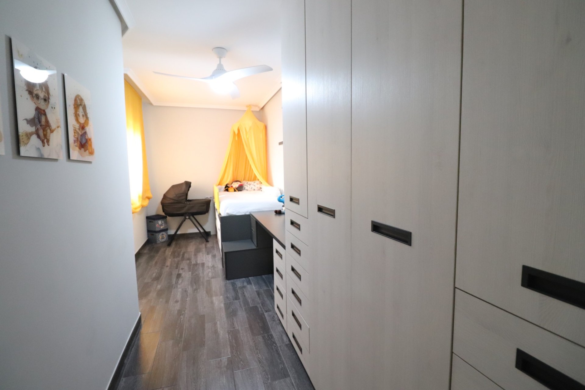 Resale - Townhouse / Terraced House - Redovan - Redovan - Town