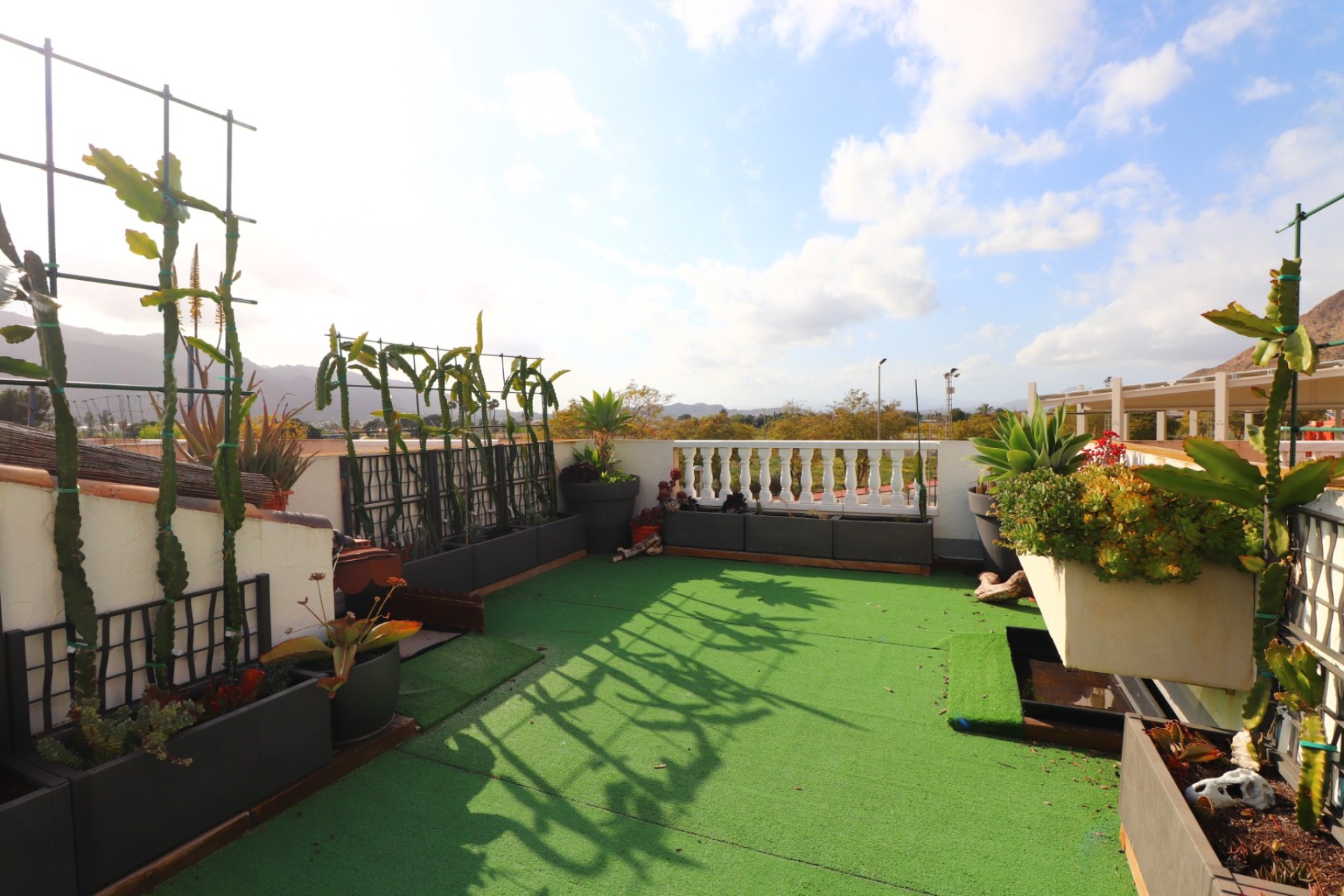 Resale - Townhouse / Terraced House - Redovan - Redovan - Town