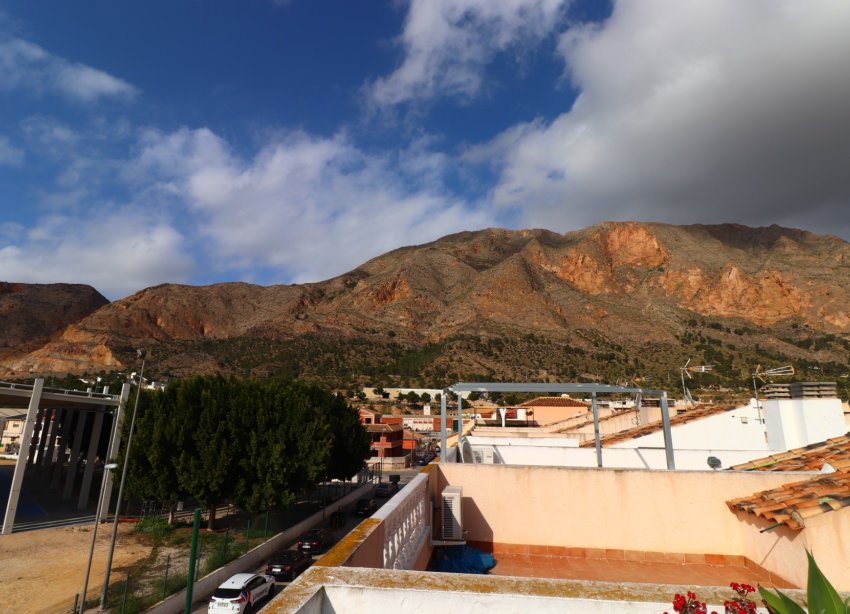 Resale - Townhouse / Terraced House - Redovan - Redovan - Town