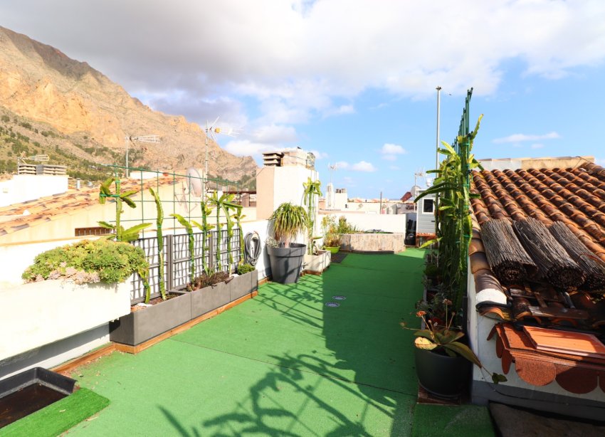 Resale - Townhouse / Terraced House - Redovan - Redovan - Town
