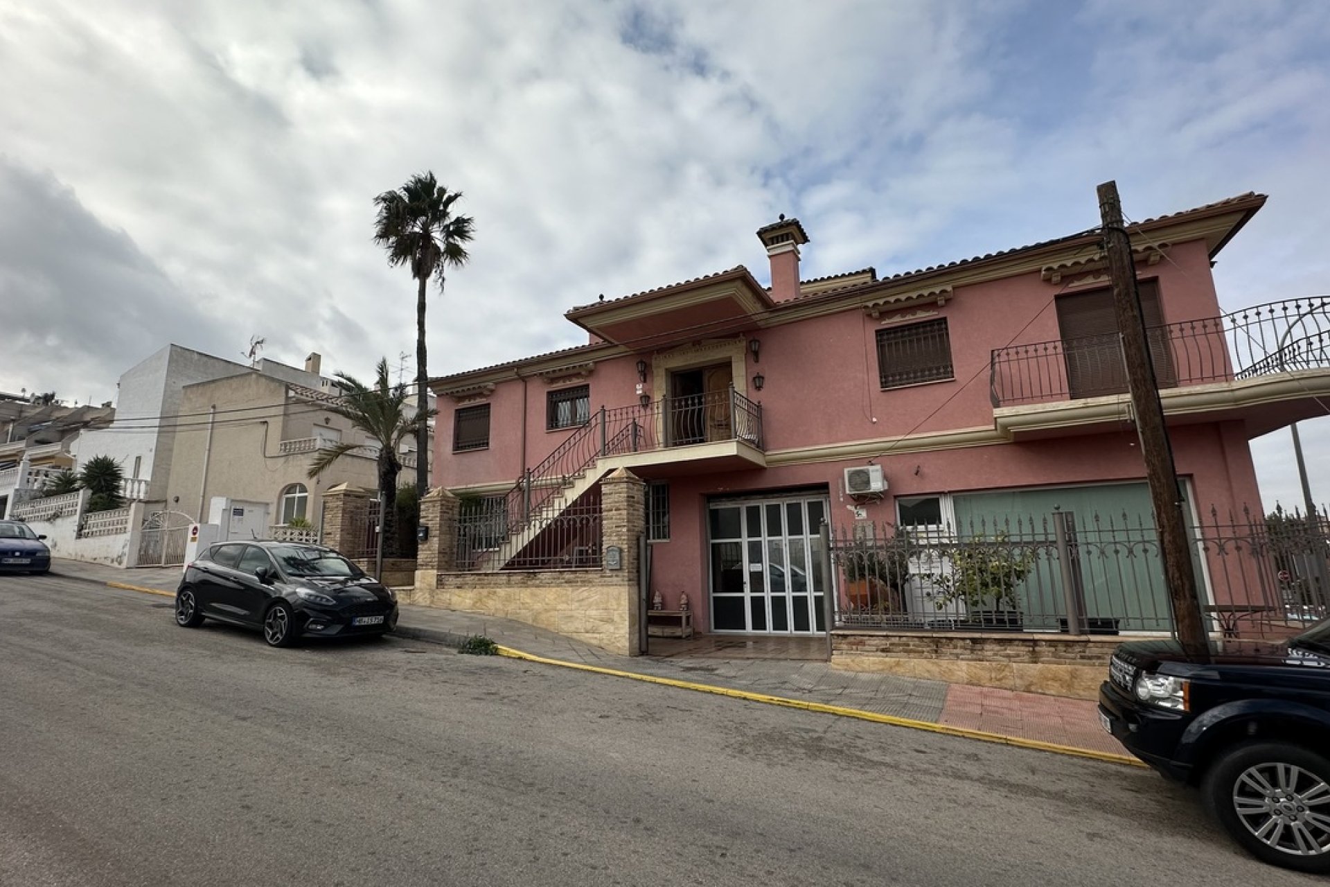 Resale - Townhouse / Terraced House - San Miguel de Salinas
