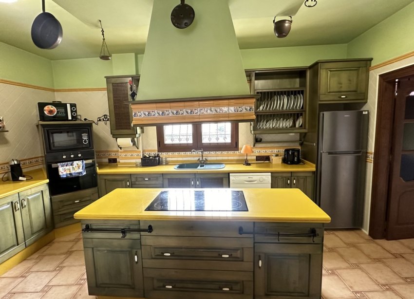 Resale - Townhouse / Terraced House - San Miguel de Salinas