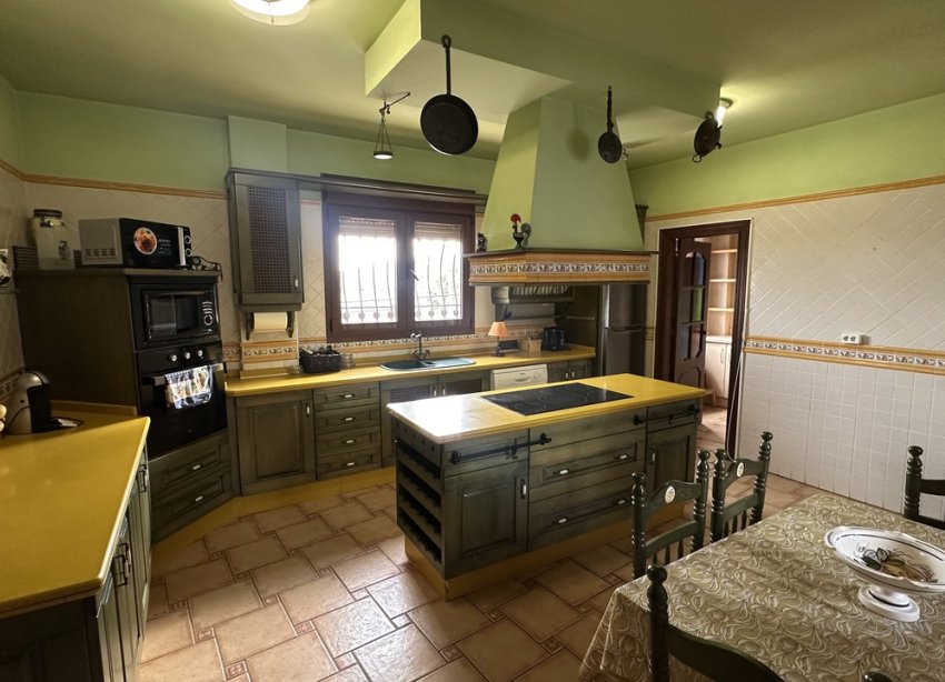 Resale - Townhouse / Terraced House - San Miguel de Salinas