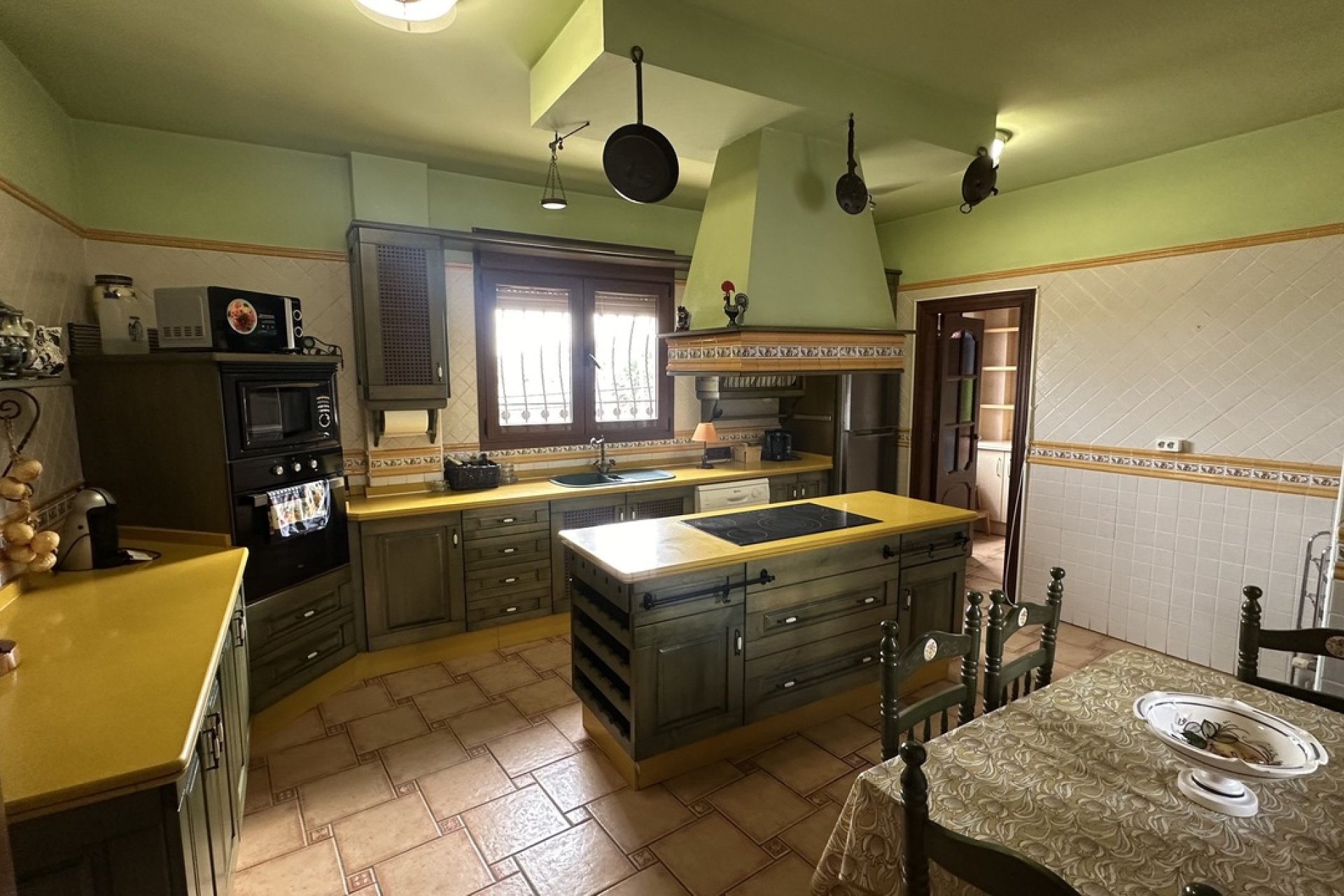 Resale - Townhouse / Terraced House - San Miguel de Salinas