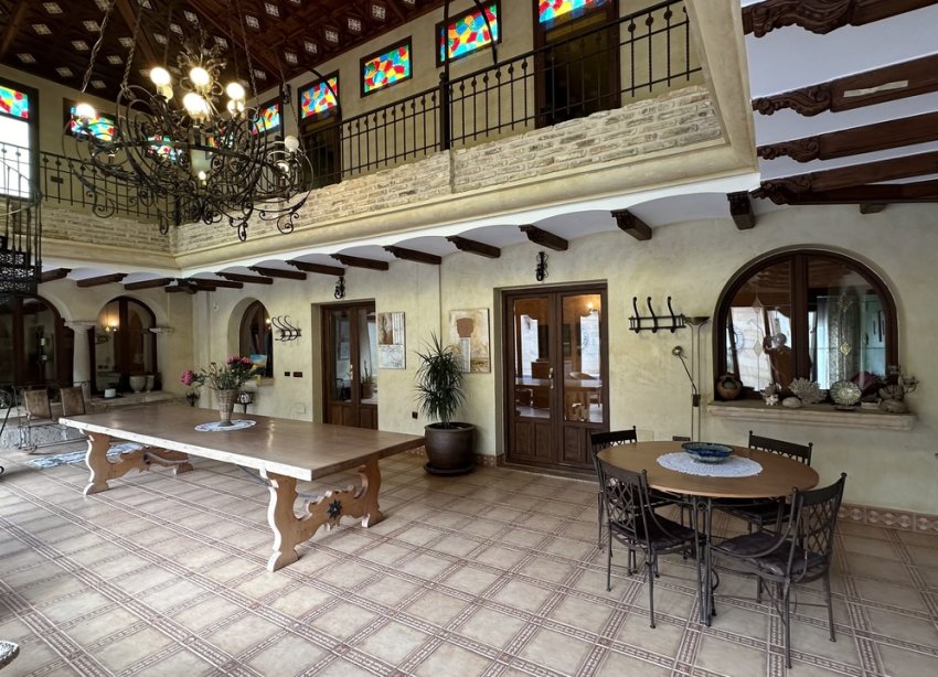 Resale - Townhouse / Terraced House - San Miguel de Salinas