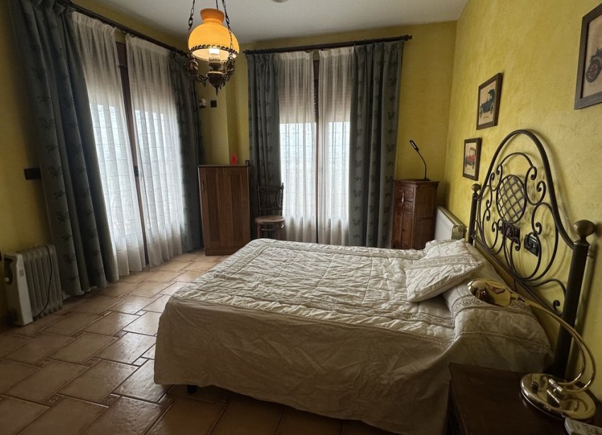 Resale - Townhouse / Terraced House - San Miguel de Salinas