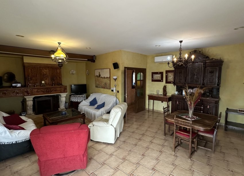 Resale - Townhouse / Terraced House - San Miguel de Salinas
