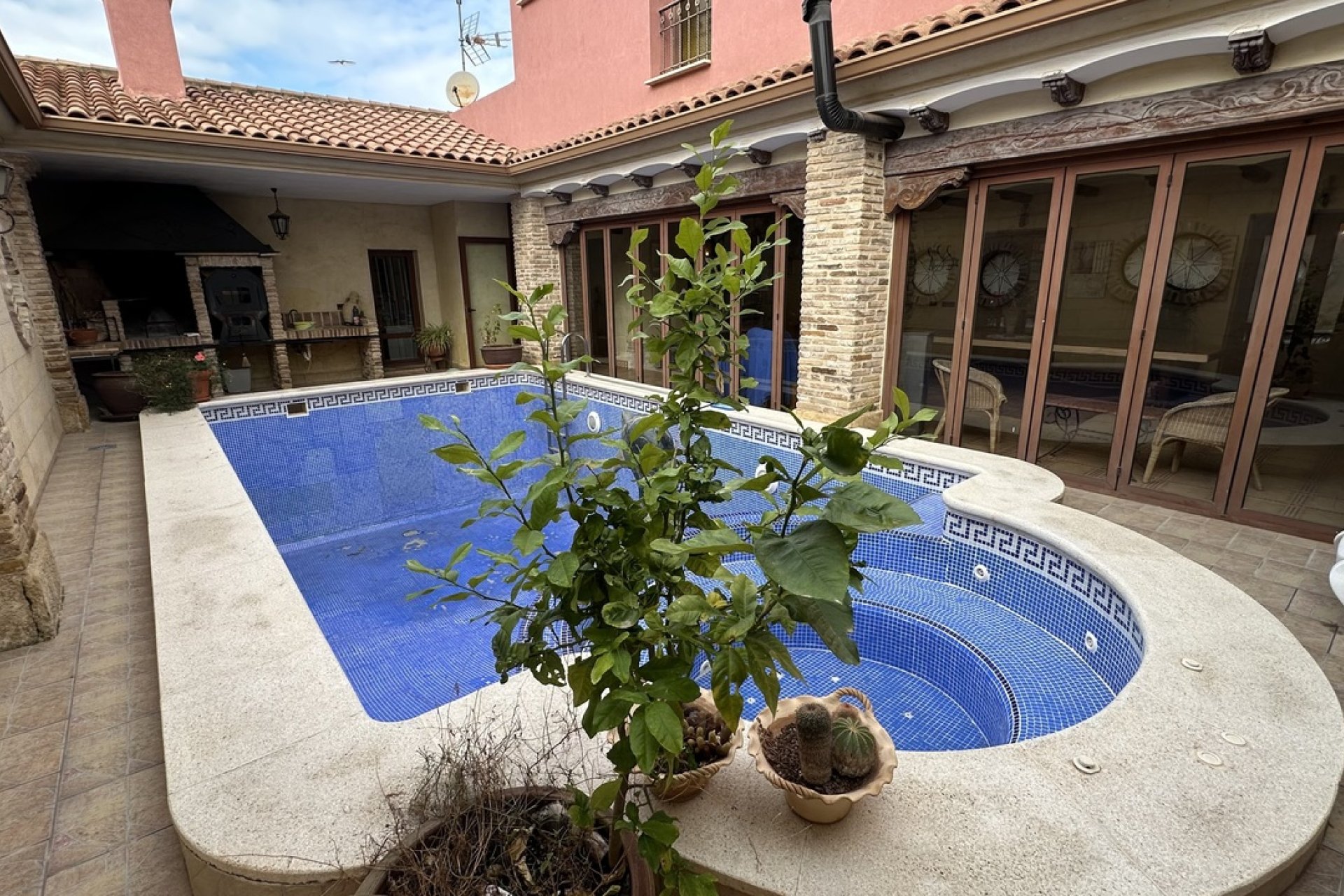 Resale - Townhouse / Terraced House - San Miguel de Salinas