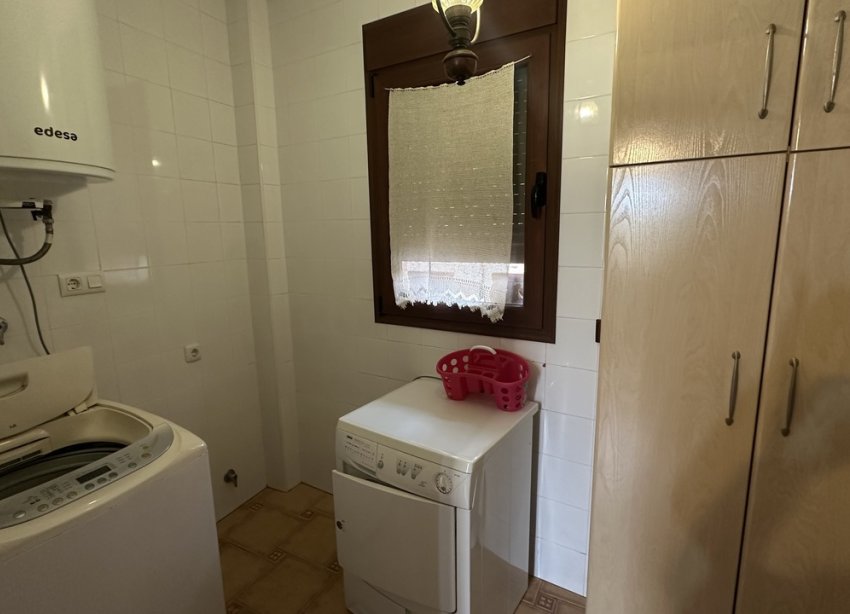 Resale - Townhouse / Terraced House - San Miguel de Salinas