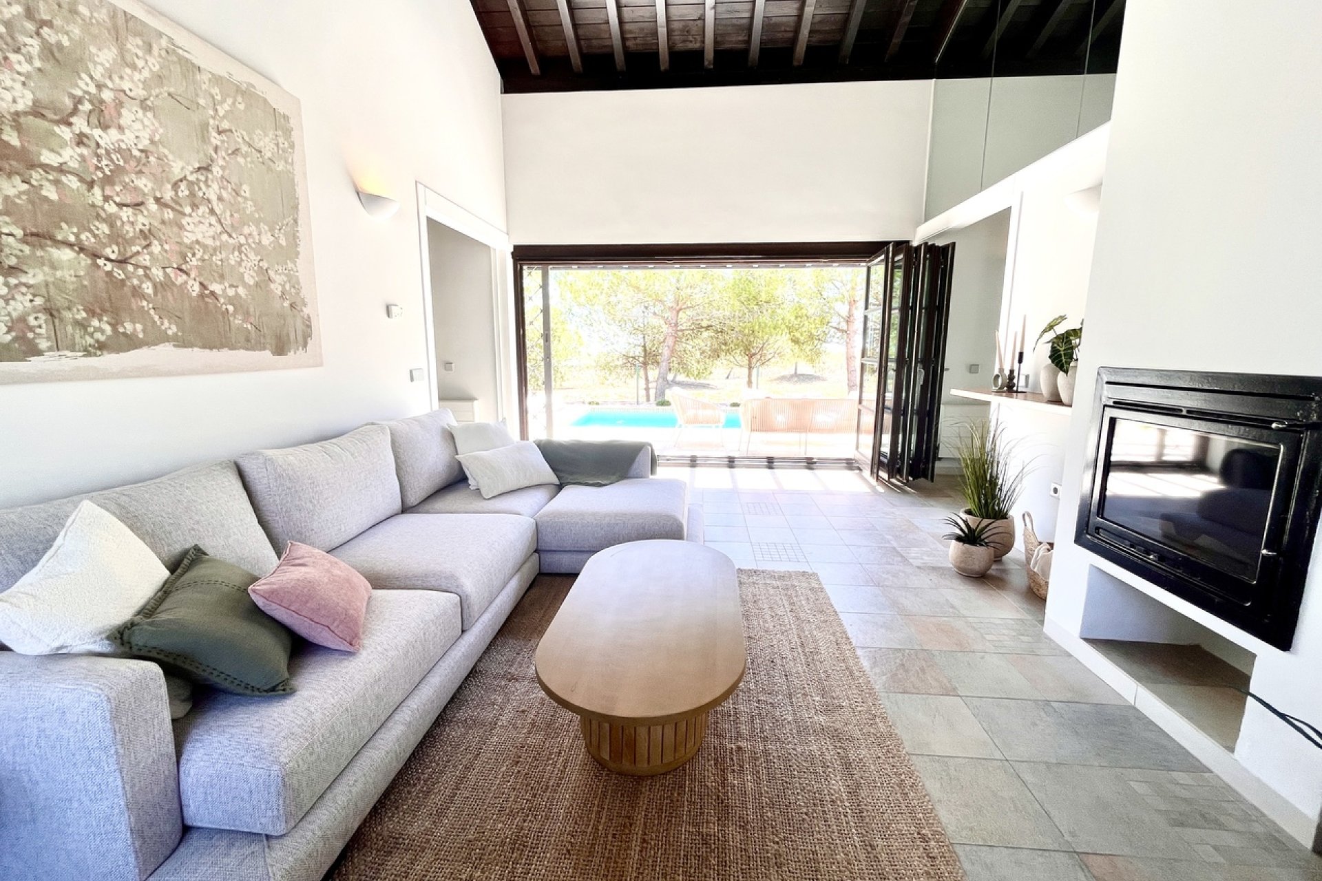 Resale - Townhouse / Terraced House - Sucina