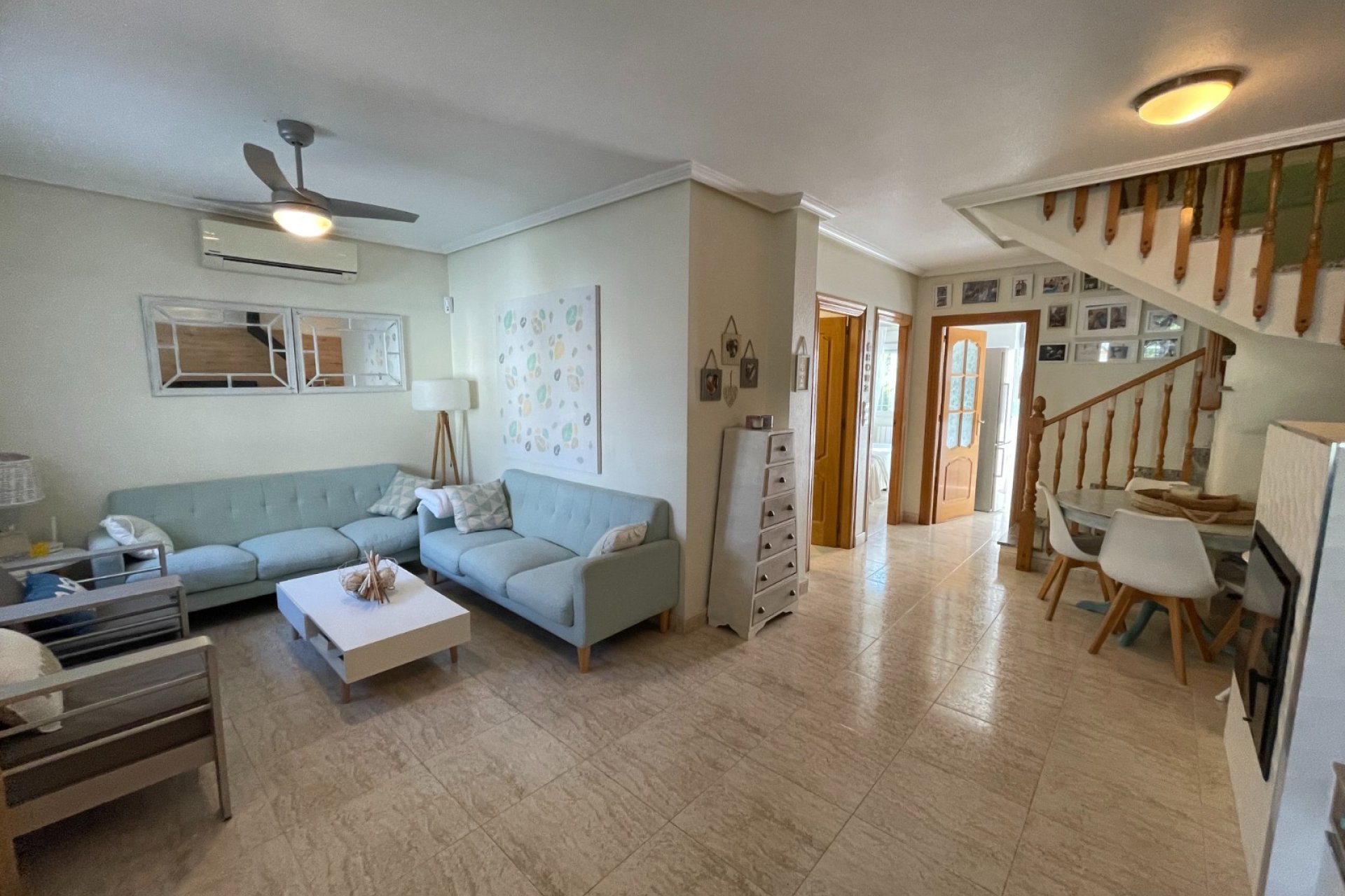 Resale - Townhouse / Terraced House - Torre de la Horadada