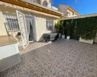 Resale - Townhouse / Terraced House - Torre de la Horadada