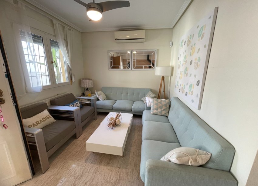 Resale - Townhouse / Terraced House - Torre de la Horadada