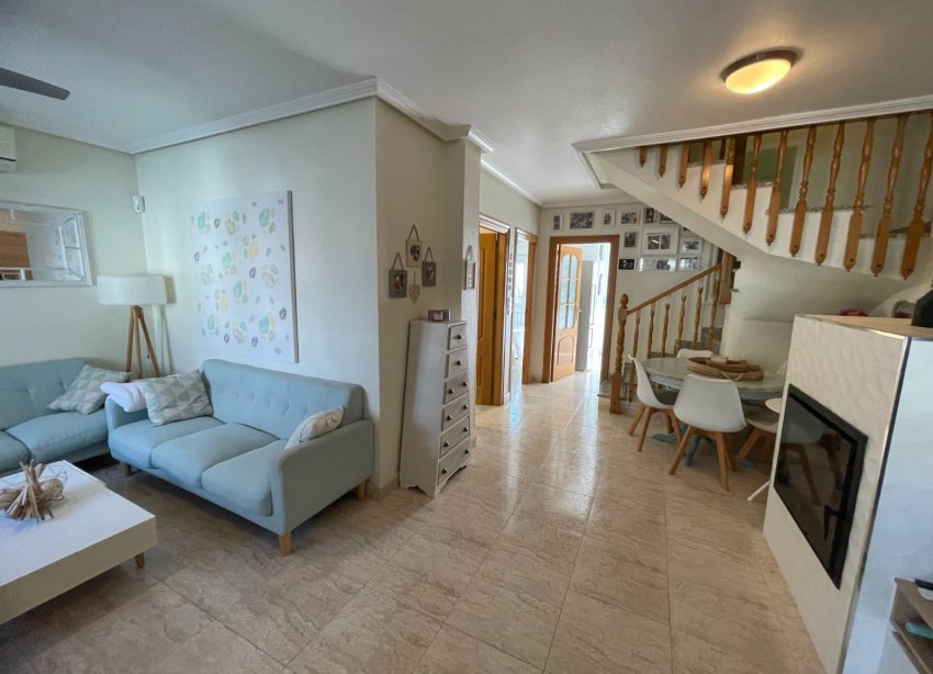 Resale - Townhouse / Terraced House - Torre de la Horadada