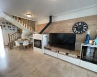 Resale - Townhouse / Terraced House - Torre de la Horadada