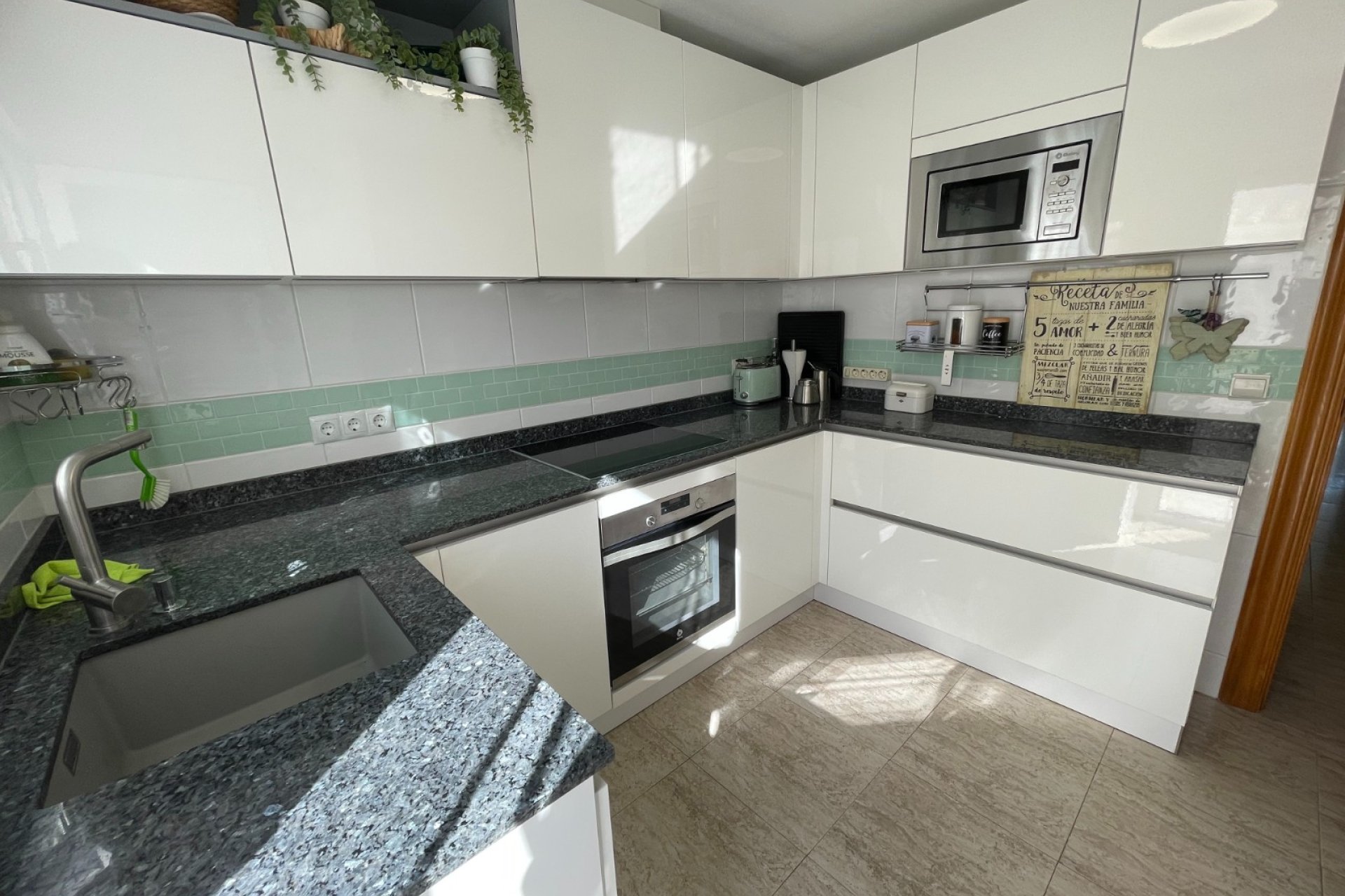 Resale - Townhouse / Terraced House - Torre de la Horadada