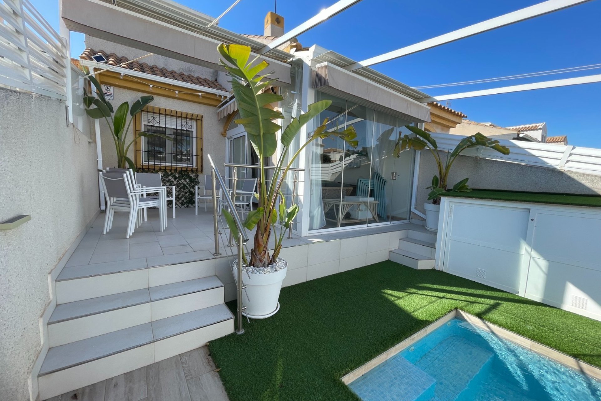 Resale - Townhouse / Terraced House - Torre de la Horadada