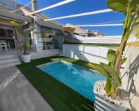 Resale - Townhouse / Terraced House - Torre de la Horadada