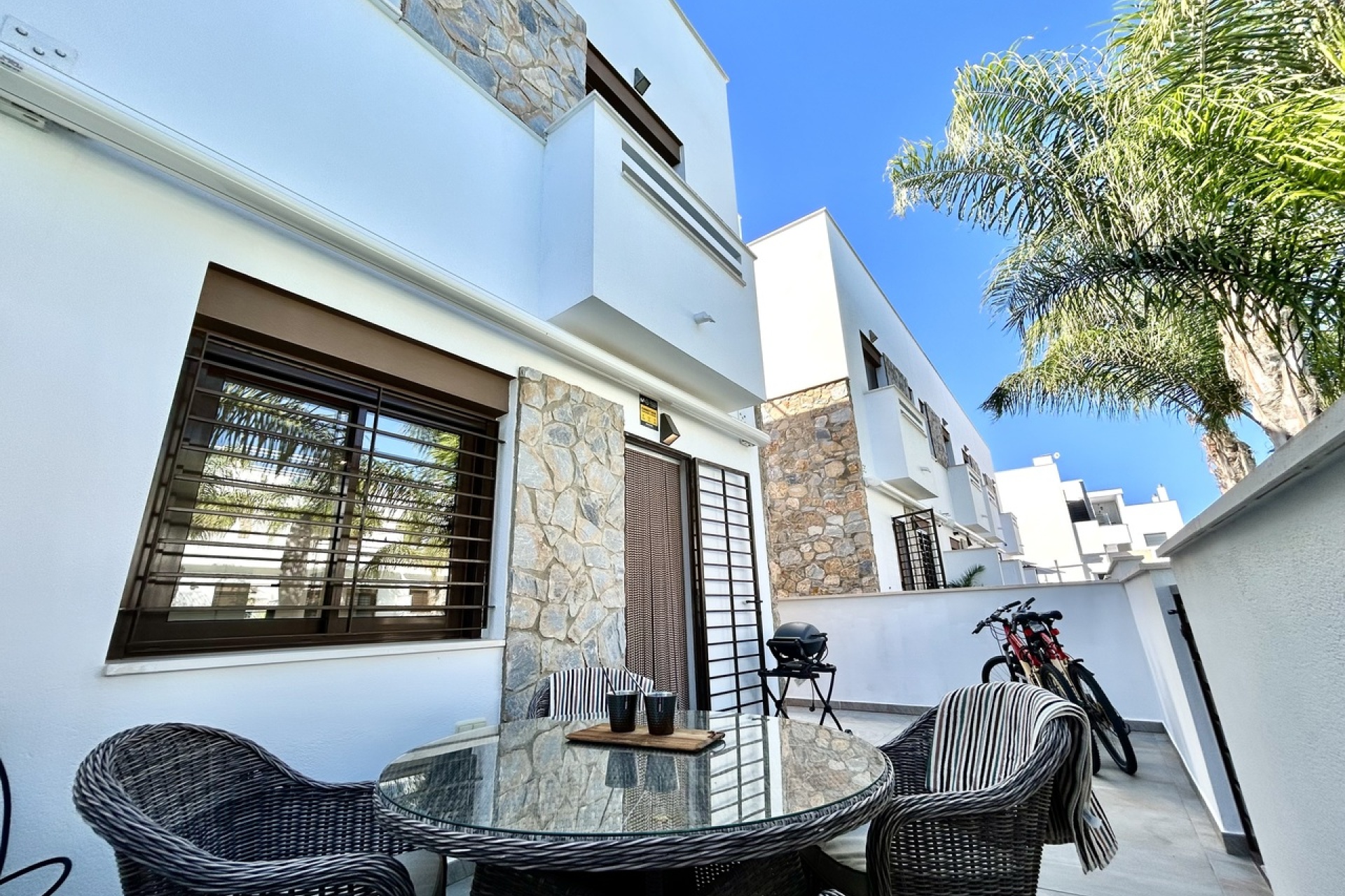 Resale - Townhouse / Terraced House - Torre de la Horadada