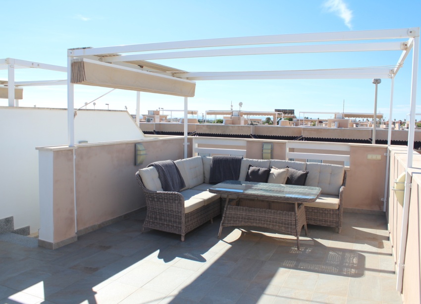 Resale - Townhouse / Terraced House - Torre de la Horadada