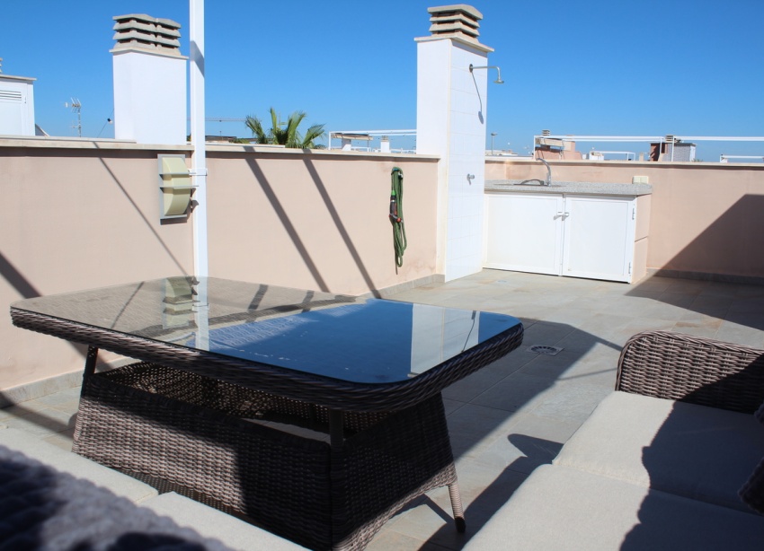 Resale - Townhouse / Terraced House - Torre de la Horadada