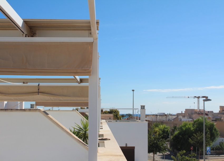 Resale - Townhouse / Terraced House - Torre de la Horadada