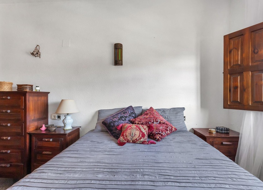 Resale - Townhouse / Terraced House - Torrevieja - Cala de cabo cervera