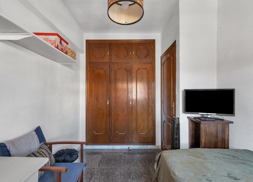 Resale - Townhouse / Terraced House - Torrevieja - Cala de cabo cervera
