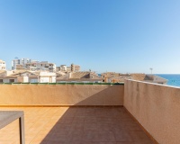 Resale - Townhouse / Terraced House - Torrevieja - Cala de cabo cervera