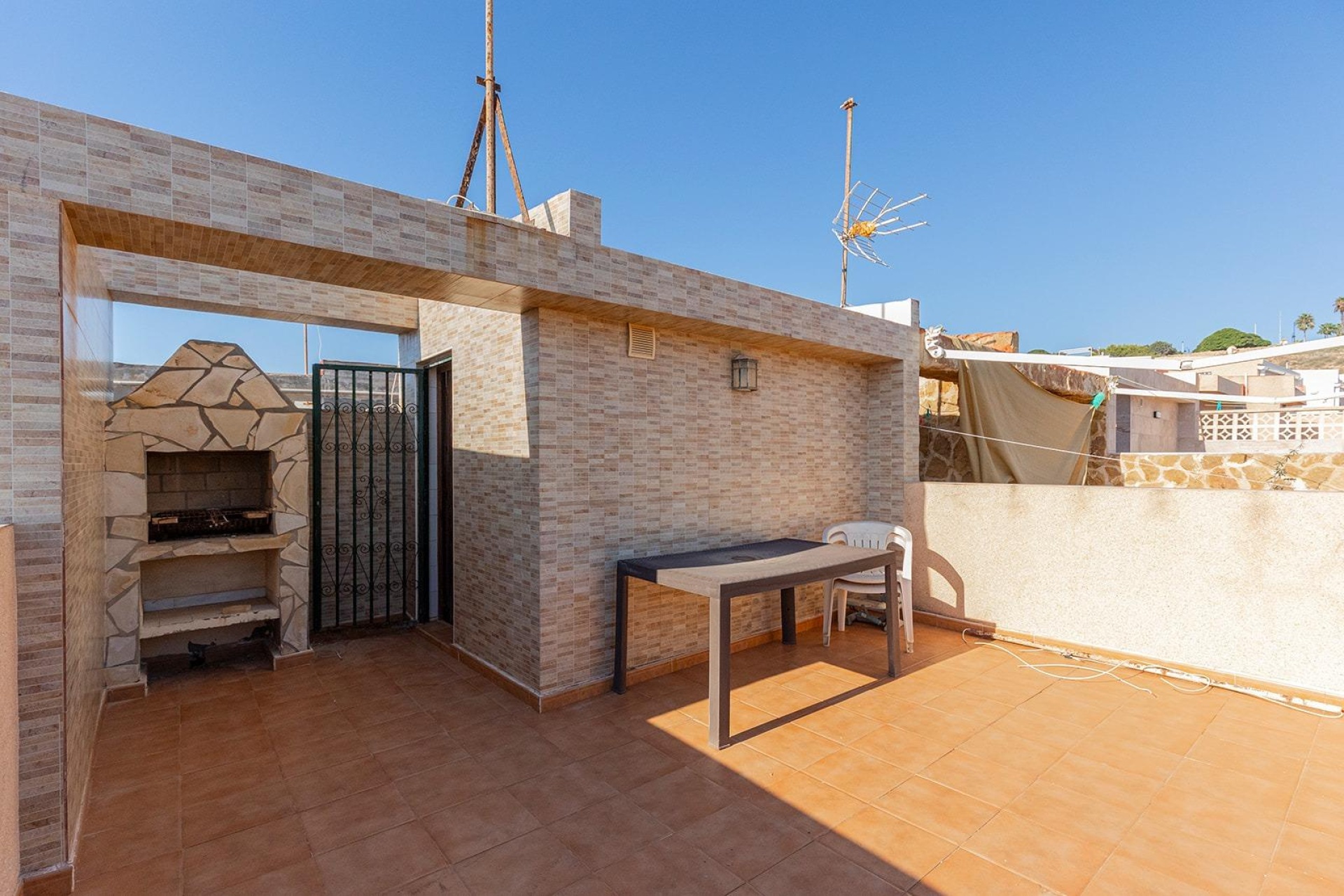 Resale - Townhouse / Terraced House - Torrevieja - Cala de cabo cervera