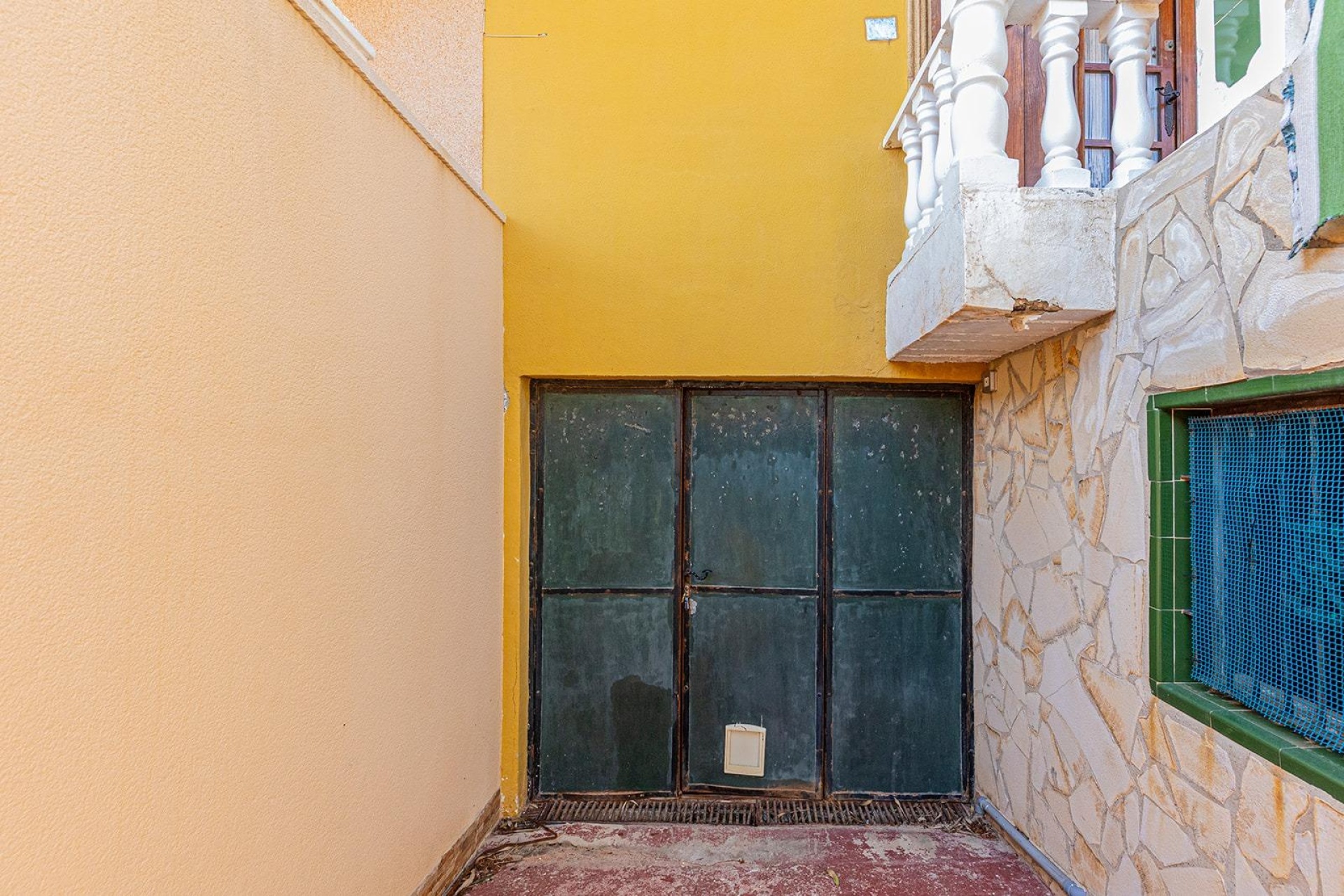 Resale - Townhouse / Terraced House - Torrevieja - Cala de cabo cervera