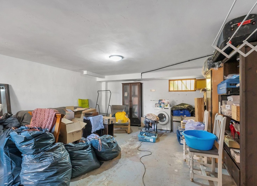 Resale - Townhouse / Terraced House - Torrevieja - Cala de cabo cervera
